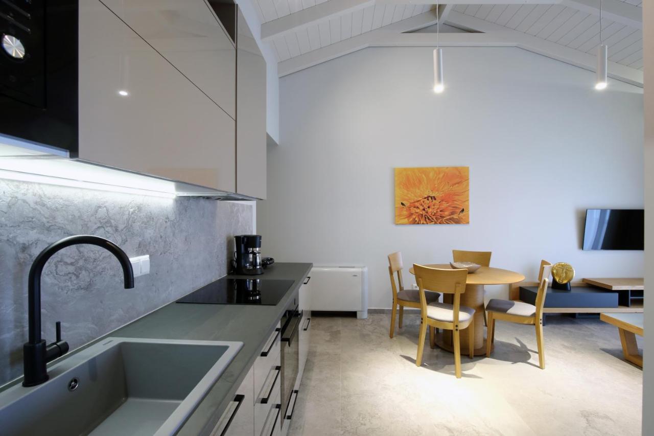 Carabella Residence Lefkada City Екстер'єр фото